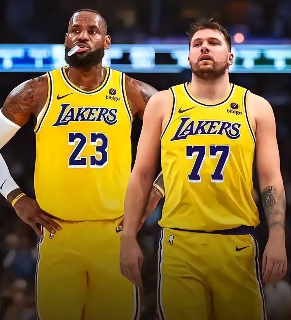 摩洛哥队长,罗曼赛斯退,球迷身份不,皇冠体育,皇冠娱乐,皇冠体育平台,体育投注,体育赛事投注,皇冠官网