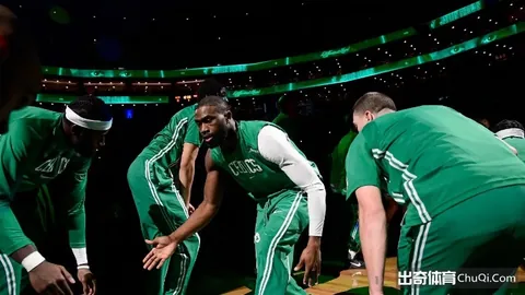 新加坡亚青赛击剑揽三奖，邓咏欣喜获双金